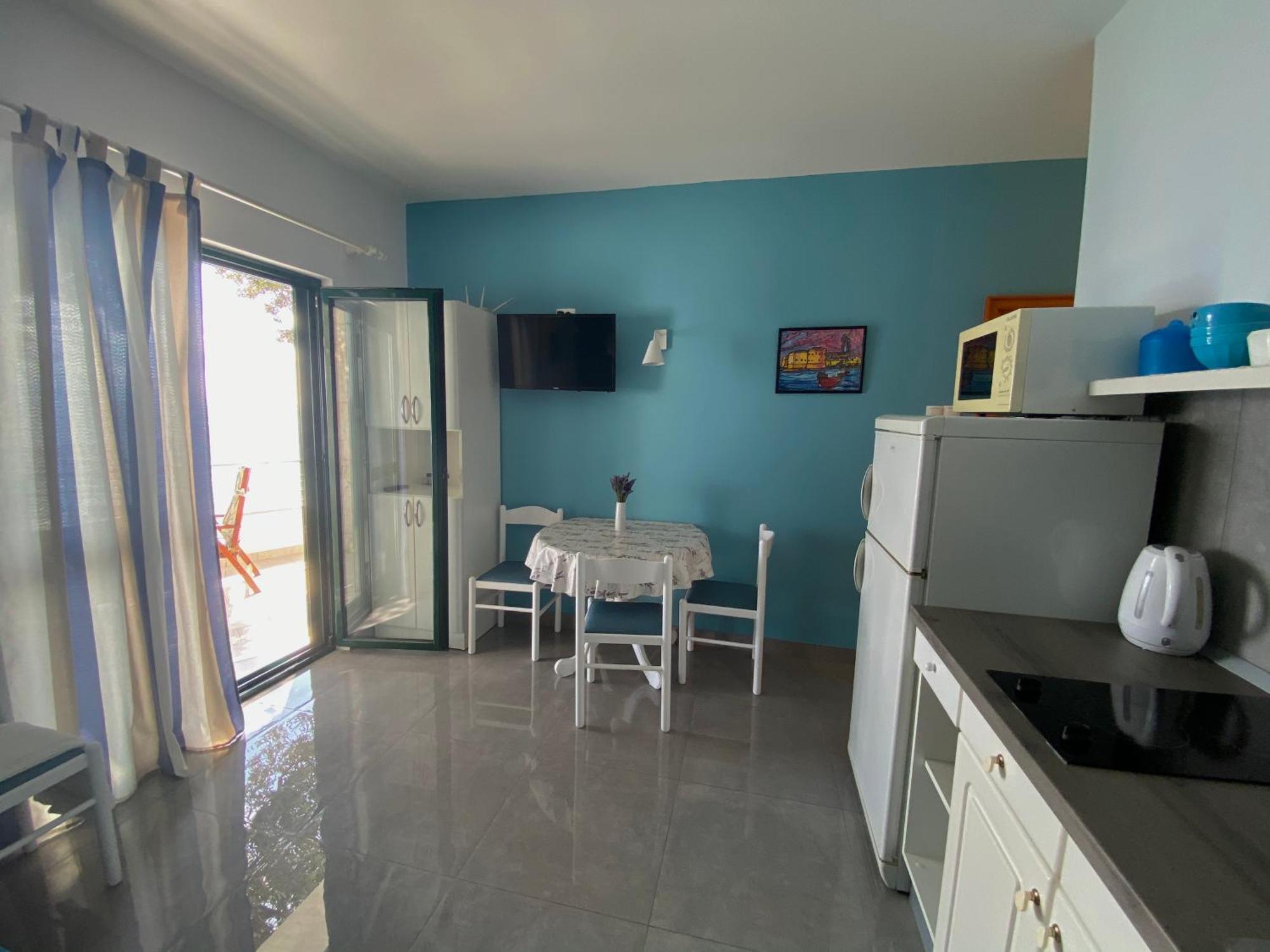 Apartments Ante Podaca Exterior photo